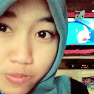 ratna laras profile icon