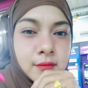 ถ้าไม่รู้โปรด อยู่เฉยเฉย. profile icon