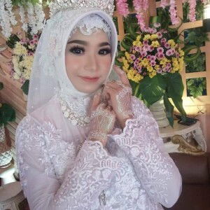 Siti Kholifah profile icon