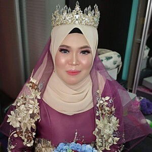 Ainaa Sahak profile icon