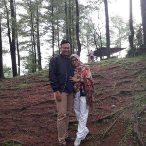 Evi Oktaviana profile icon