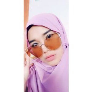 Tantri Kristianti profile icon