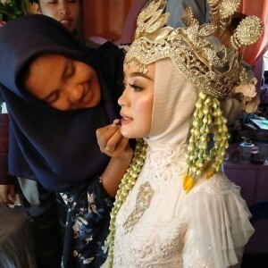 Fikha Wulandari profile icon