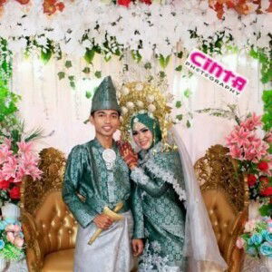 Riska Yuliani profile icon