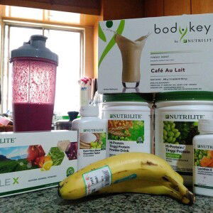 Indah Yustina profile icon