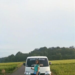 Unhi Alika profile icon