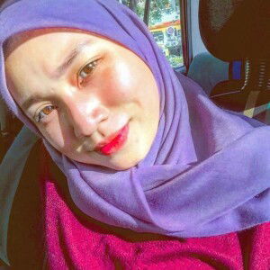 Nur Fitri profile icon