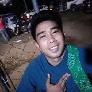 Jen Tuares profile icon