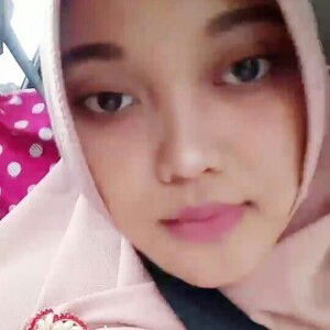 Yuni Eka Cahyaningtyas profile icon