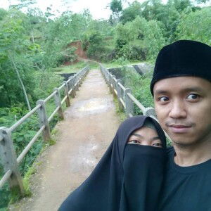 tia widaningsih profile icon