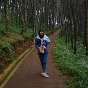 Lisa Lupia profile icon