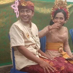 Desi Darmayanti profile icon