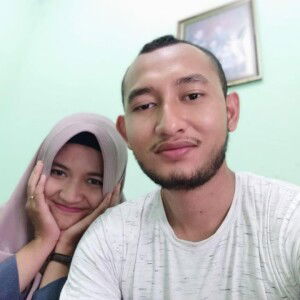 Lusi Yulia Dewi profile icon