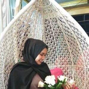 Ofi Siti Rofiah profile icon