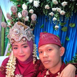 Bebek Rumah Kaca profile icon