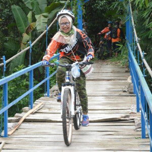 Retno Eka Sari profile icon