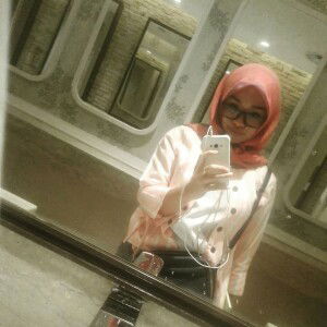 Nur Layla profile icon