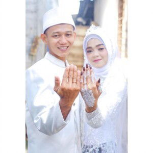 Yessy Ratnasari profile icon