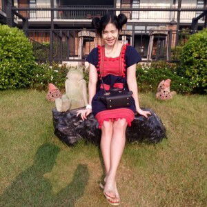 Mena Chutima profile icon