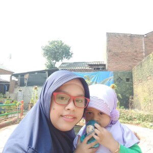 Susi Lawati profile icon