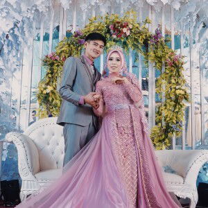 Iis Eka Setiawati profile icon