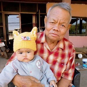 อ่อนจันทร์ สหัสคุณ profile icon