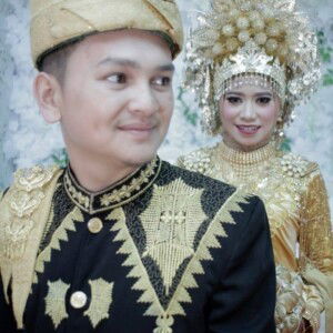 Vivi Melia Sari profile icon