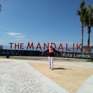 Luthfiana Malina profile icon