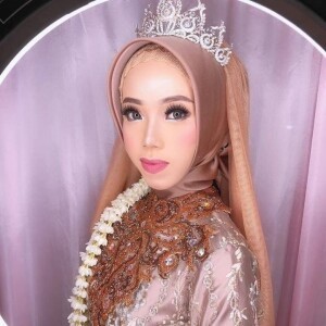 Nabila Zahria profile icon