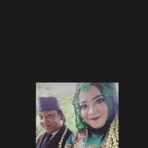 Dwi Andarini profile icon