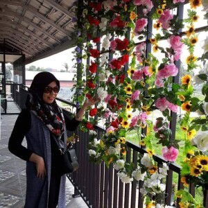 Ayu Dewi profile icon