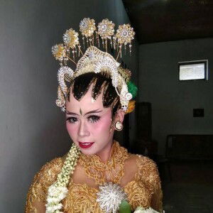 Thataa POetri Godeann profile icon