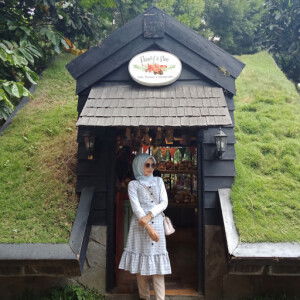 Yaniar Tri Hardiyanti profile icon