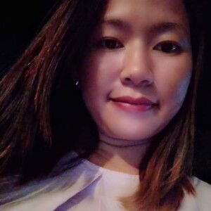 Novita Sri Haryati profile icon