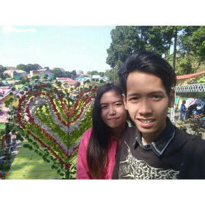 Cici Pratiwii profile icon