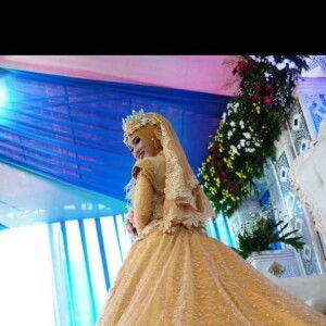 Dhina Elpina profile icon