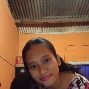 Hasna Lutfiah Azahra profile icon