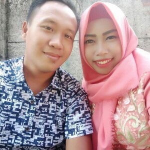 Dwi Aprianingsih profile icon