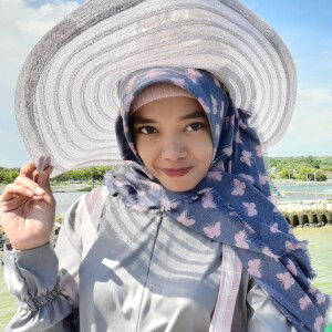 Rifah Snowdon profile icon