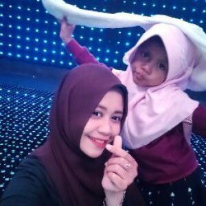 Wulan Shabrina profile icon