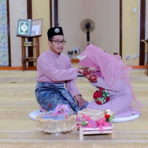 Anies Izzati profile icon