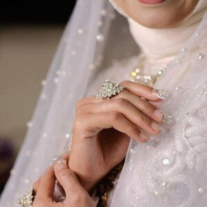 Hesti Eka Wardani profile icon