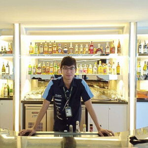 นายวุ่นวาย เจ้าชายเย็นชา profile icon