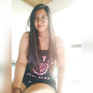 Zarah Macalindong profile icon