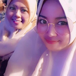 Putri Lidya profile icon