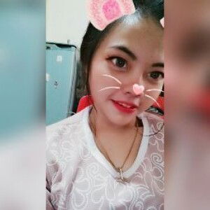 Laily Fitri profile icon