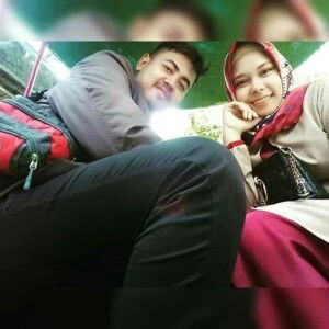 Uum Usmiati profile icon