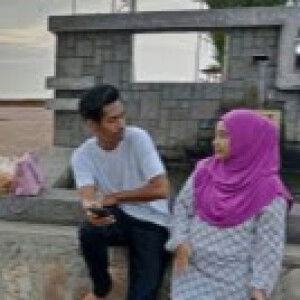 Man man In the house profile icon