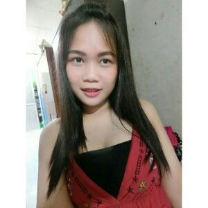 Thanatcha Pomrueang profile icon