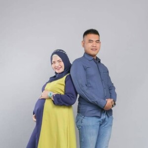 Resi Agustina Khoirunisa profile icon